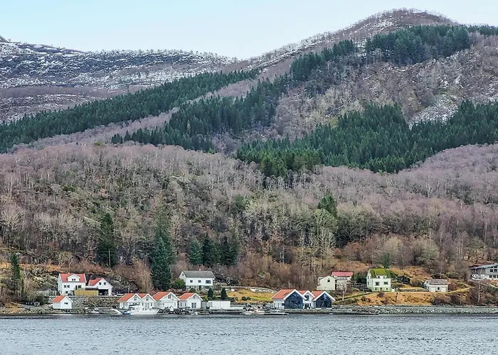 4 Bedroom Awesome In Nedre Vats Feriehus Stokka