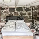 4 Bedroom Awesome In Nedre Vats Vakantiehuis